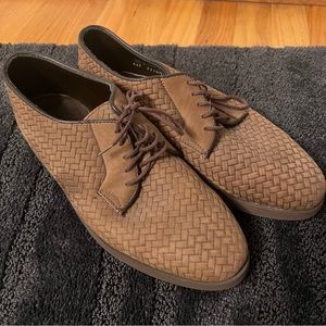Trader Bay - Men’s (9.5) Brown Leather Herringbone Shoes